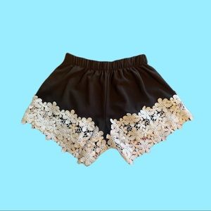 Black & white floral embroidered shorts